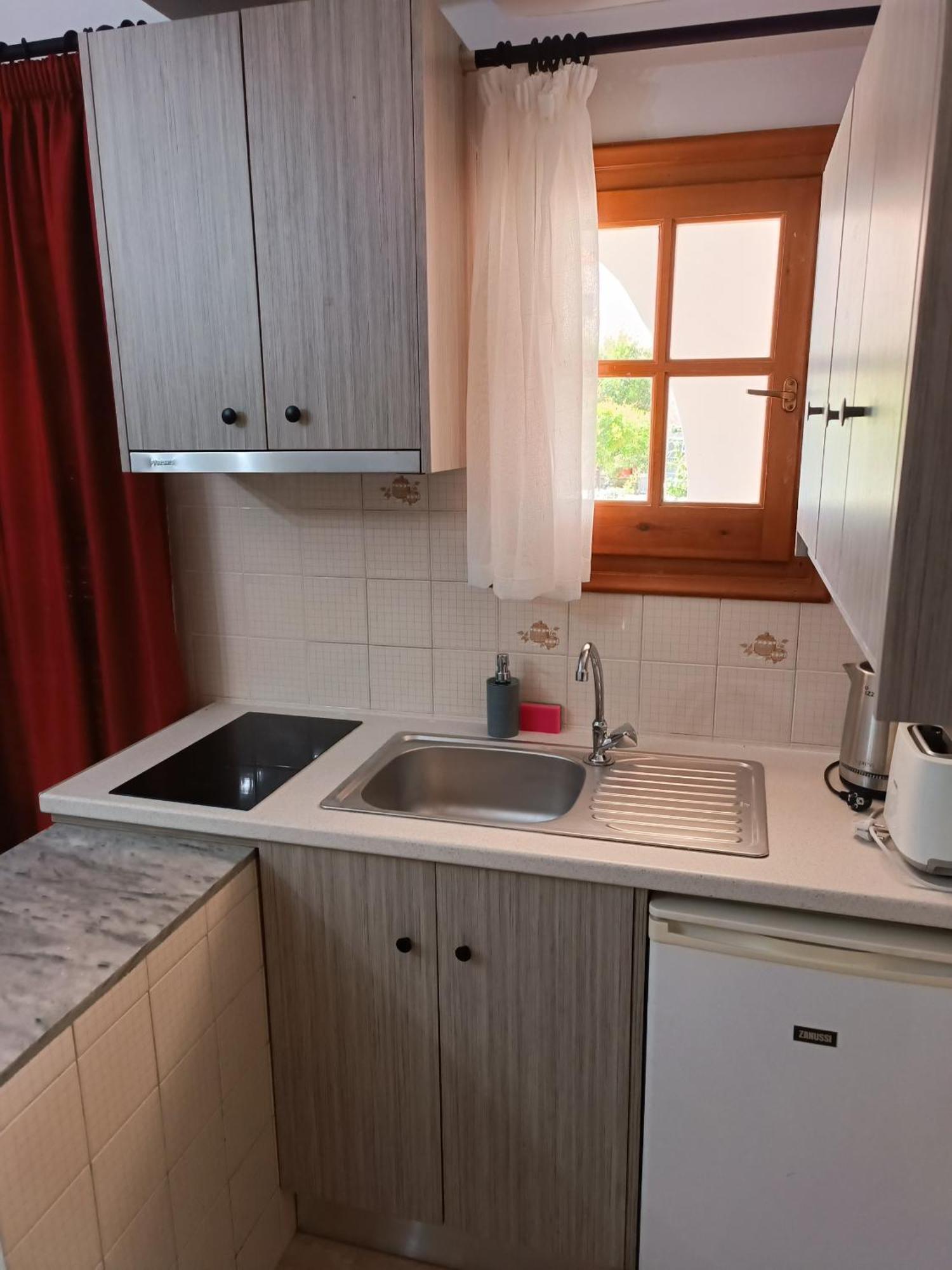 Sofia Beach Apartments Kávos Buitenkant foto